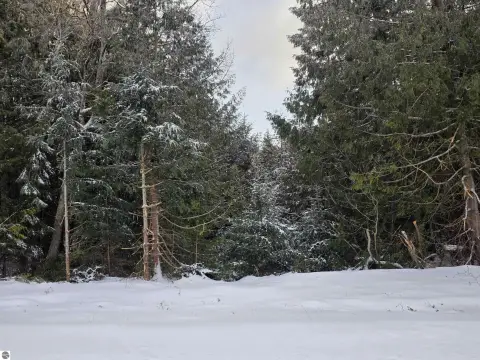 Lakewood Shores Vacant Lot