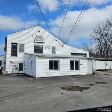 Oak Orchard Creek Commercial Land