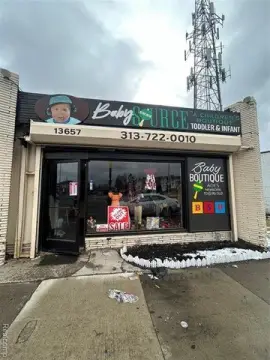 Detroit Retail Space For Sale