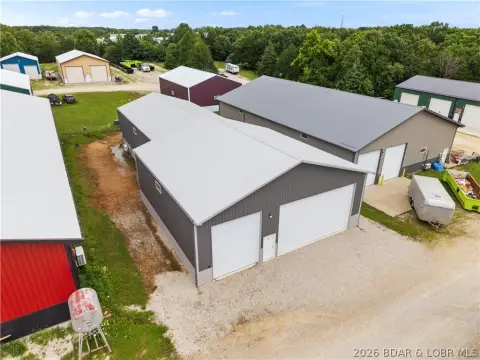 Insulated Flex Building with Oversized Doors
