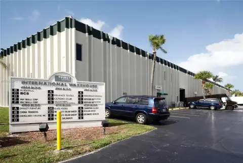 Fort Lauderdale Industrial Storage Sublease