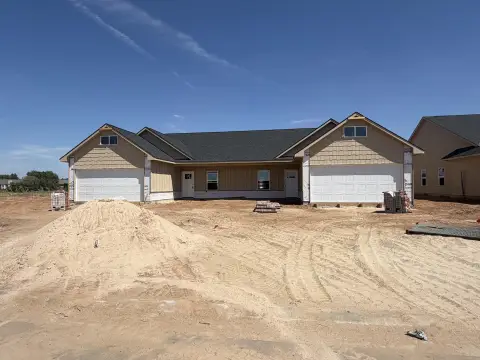 Two-Unit Ranch Duplex