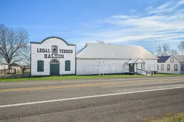 Warrenton Antique Corridor Venue
