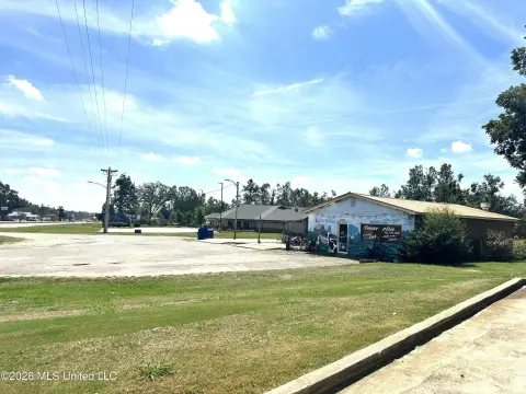 Commercial Land with Dual Drives