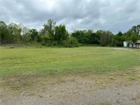 Russellville Commercial Acreage and Warehouse