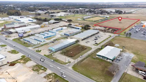 Level Commercial Land