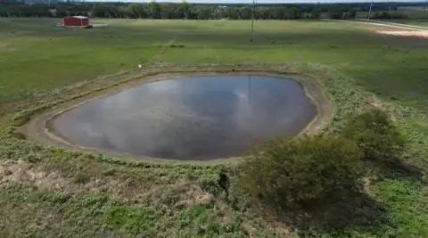 Expansive Land in Hidden Oak