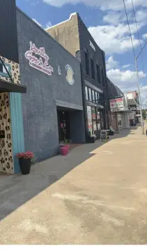 Highway-Frontage Storefront