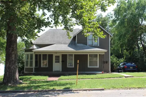 Remodeled Triplex with Porches