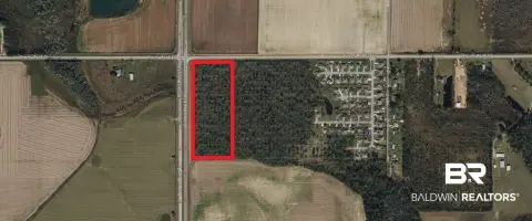 Commercial Land at Signalized Intersection