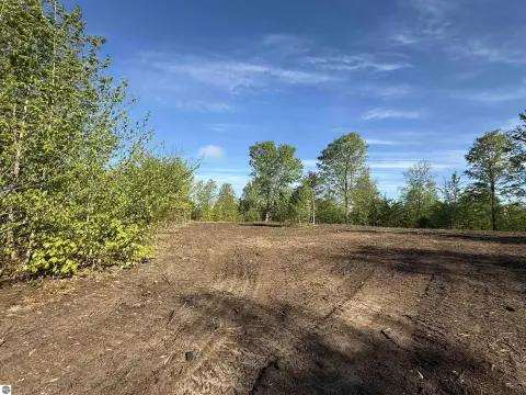 Land Parcel in Brightland Woods