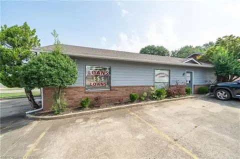 Poteau Commercial Property For Sale