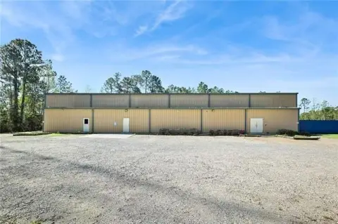 Warehouse with Office and Fenced Yard