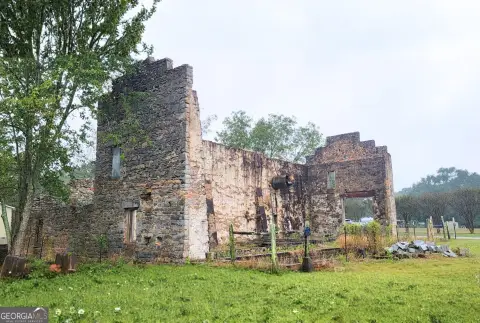 Commercial Land with Stone Ruins
