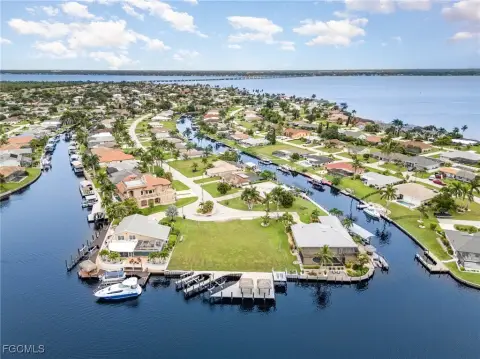 Cape Coral Waterfront Triple Lot