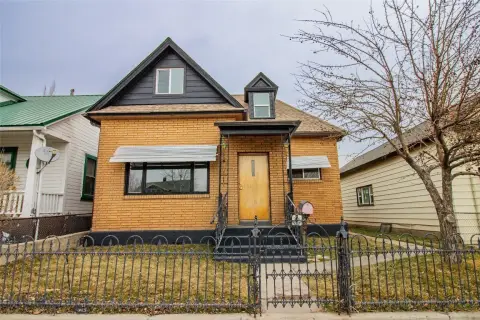 Two Homes on One Lot