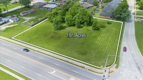 Commercial Land in High-Traffic Area