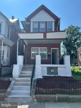 Detached Duplex with Private Backyard Access