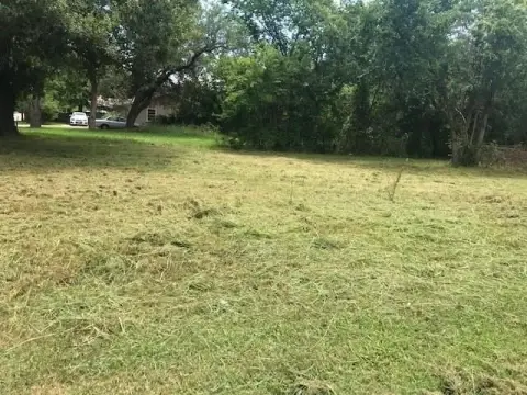 Vacant Lot in Commerce, TX