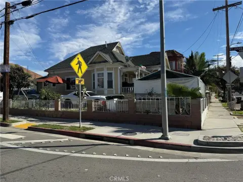 Los Angeles Duplex For Sale