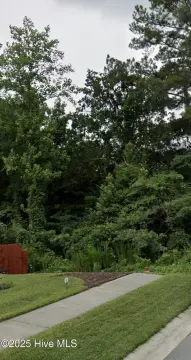 Leland Land on Sturgeon Creek