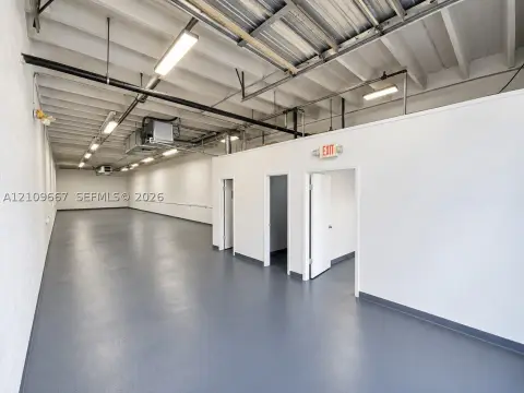 Warehouse Flex Space with Private Office