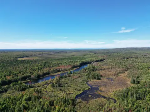 Off-Grid Waterfront Land in Lowell
