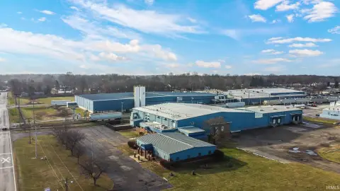 Manufacturing Facility with Rail Siding