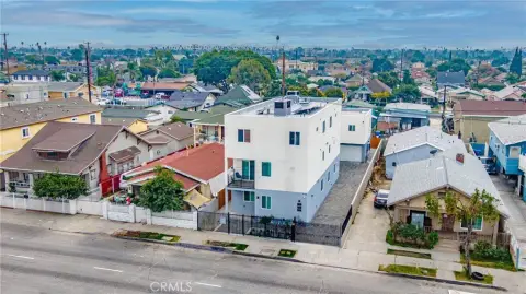 New Triplex in Central Los Angeles