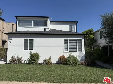 Renovated 4-Unit Property