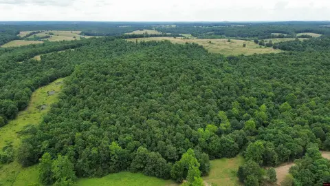 Unrestricted Hunting and Recreation Land