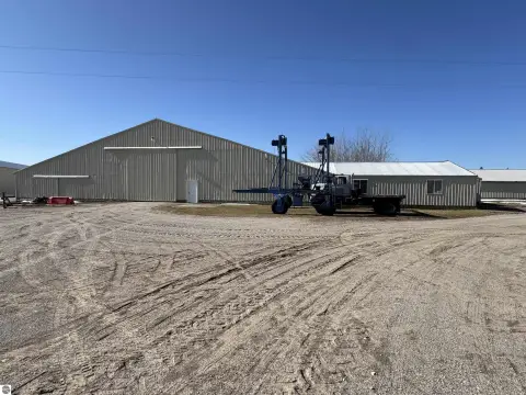 Kewadin Storage and Service Business