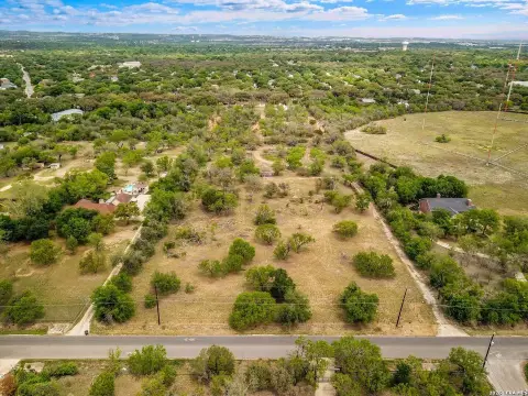 San Antonio 5-Acre Wooded Land