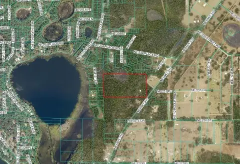 20.75 Acres on North Hwy