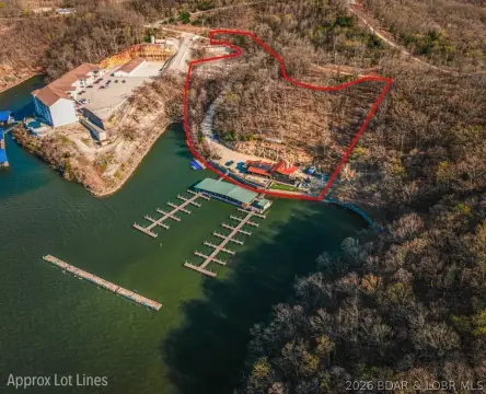 Lakefront Bar and Floating Tiki Bar