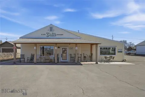 Restaurant Building with Drive-Through