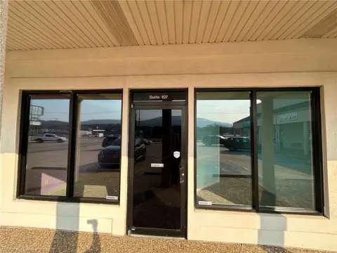 High Visibility Retail/Office Space