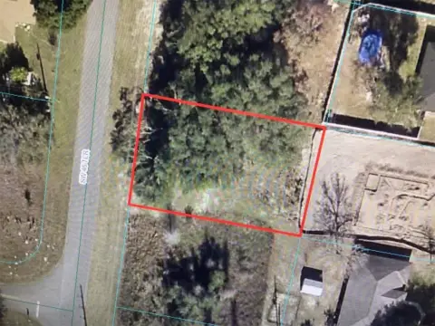 Residential Land in Ocala, FL