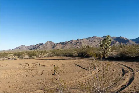 Yucca, AZ Land For Sale