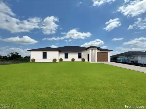 Modern Duplex in Lehigh Acres