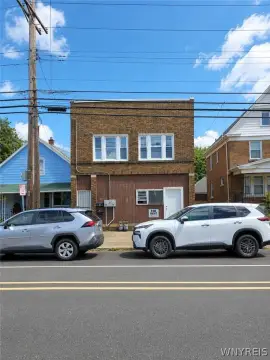 Duplex With Recent Roof