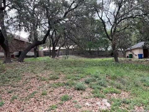 Residential Lot in Silver Creek