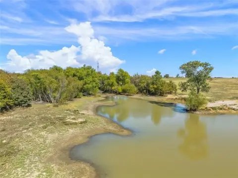 40 Acres in Poolville, Texas