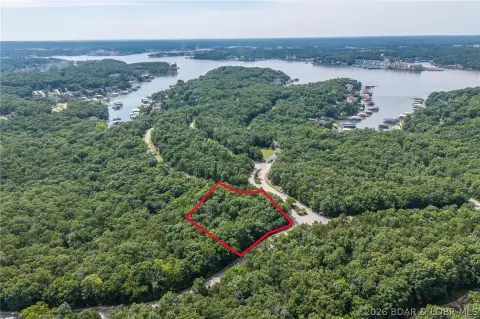 Wooded Residential Homesite in Resort Community