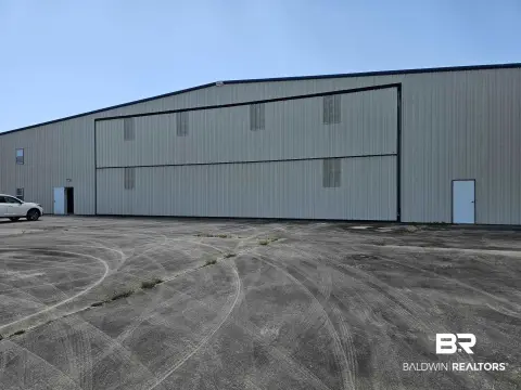 Aviation Hangar With Crew Quarters