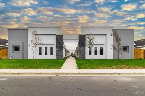 Modern Fourplex in McAllen, TX