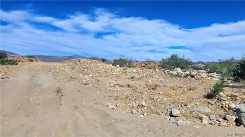 Off-Grid Desert Recreation Land
