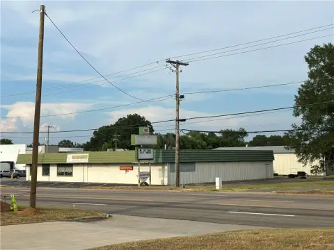 Russellville Retail Opportunity on Arkansas