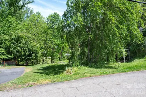 Land in West Asheville Core