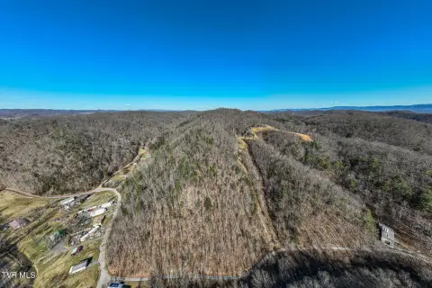 Versatile Land Near Bristol Speedway